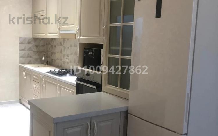 2-бөлмелі пәтер · 90 м² · 5/10 қабат, Кулманова 35, бағасы: 400 000 ₸ в Атырау — фото 10