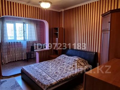 2-комнатная квартира, 60 м², 6/9 этаж помесячно, мкр Алмагуль 9 — Ходжанова за 320 000 〒 в Алматы, Бостандыкский р-н