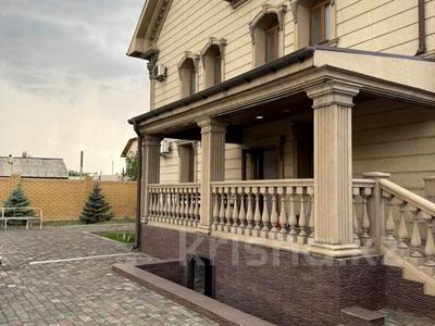 Отдельный дом · 9 комнат · 440 м² · 15 сот., 72 квартал за 380 млн 〒 в Семее