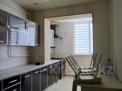 4-бөлмелі пәтер · 90 м² · 1/5 қабат, 14-й мкр 46, бағасы: 180 000 ₸ в Актау