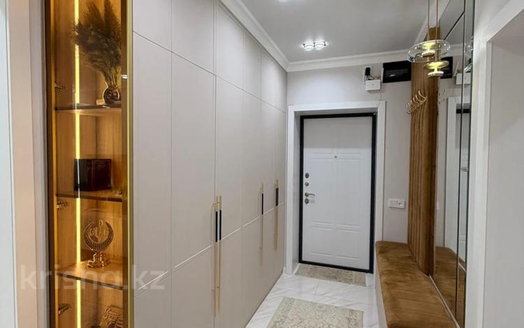 4-комнатная квартира · 118 м² · 4/6 этаж, 39-й мкр 12 за 42 млн ₸ в Актау — фото 2