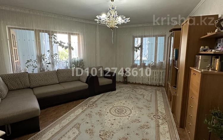 3-бөлмелі пәтер · 74 м² · 2/5 қабат, 17-й микрорайон, 17-й микрорайон 21В — Жандосова Шаяхметова, бағасы: 220 000 ₸ в Шымкенте, Аль-Фарабийский р-н — фото 2