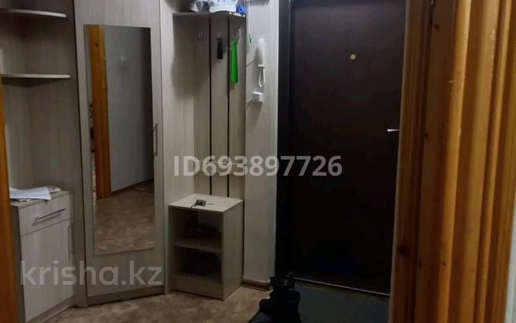 3-комнатная квартира, 62 м², 4/5 этаж, назарбаева 127 за 20.3 млн 〒 в Петропавловске — фото 2