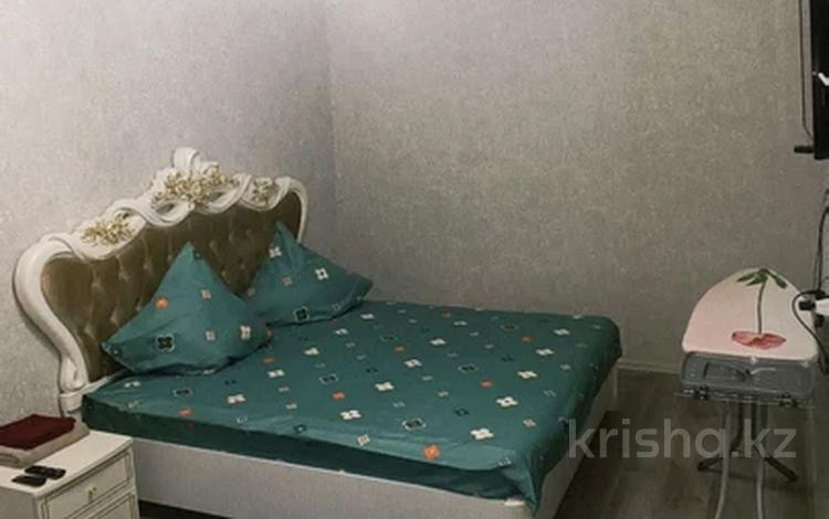 1-комнатная квартира · 40 м² · 1/5 этаж, 3 микрорайон — Остановка Байтерек за 9 000 ₸ в Кульсары — фото 2