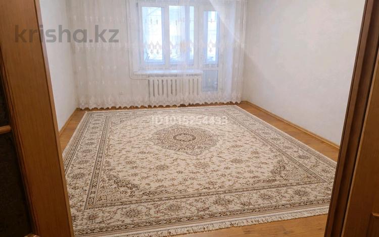 3-комнатная квартира · 60 м² · 2/5 этаж, бараева 1 — республика за 28.5 млн ₸ в Астане, р-н Байконур — фото 2