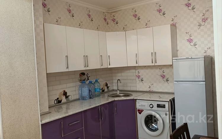 1-комнатная квартира · 38 м² · 4/6 этаж, 32В мкр 8/1 за 9 000 ₸ в Актау — фото 9