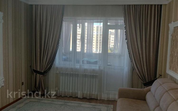 3-бөлмелі пәтер · 77 м² · 5/10 қабат, Юго-Восток ш/а., Сарыарка 31, бағасы: 36 млн ₸ в Караганде, Казыбек би р-н — фото 2