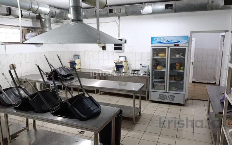 Свободное назначение, магазины и бутики, склады · 110 м² за 650 000 ₸ в Алматы, Ауэзовский р-н — фото 2