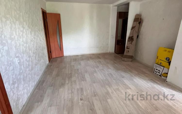 2-комнатная квартира · 44 м² · 3/5 этаж, Добролюбова 36 за 120 000 ₸ в Усть-Каменогорске — фото 2