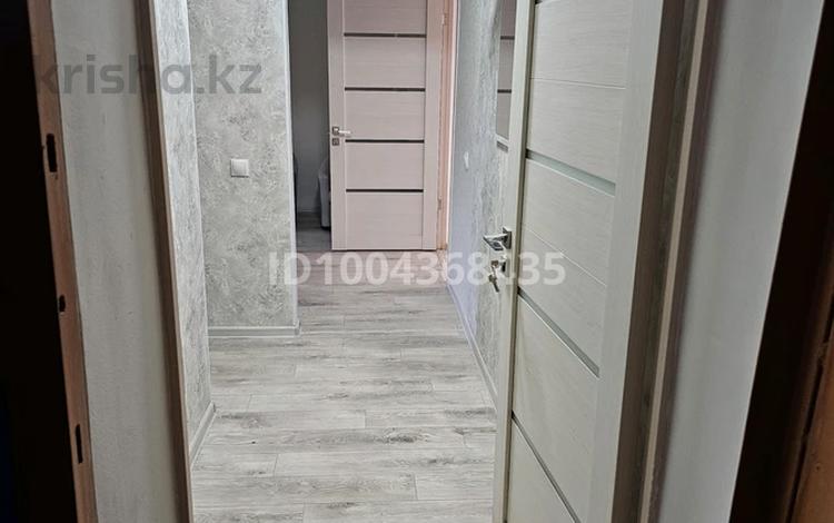 2-бөлмелі пәтер · 42 м² · 3/4 қабат, Байзак Батыра 184, бағасы: ~ 18 млн ₸ в Таразе — фото 2