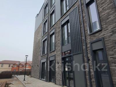 2-бөлмелі пәтер · 76 м² · 1/4 қабат, Мкр. Ак Шагала 10/10, бағасы: 32 млн ₸ в Атырау