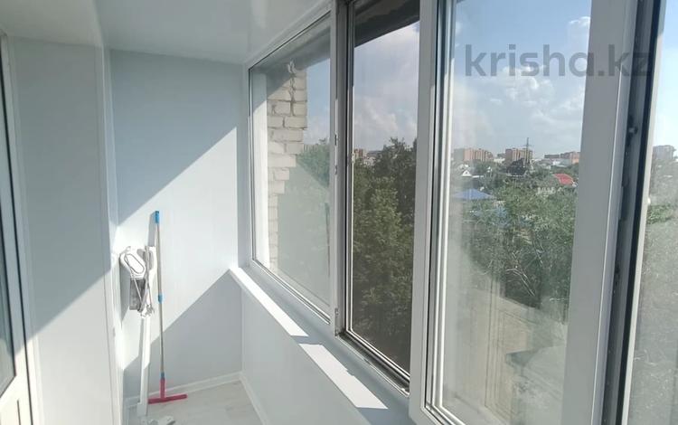 1-комнатная квартира · 34 м² · 4/5 этаж, Партизанская — Район завода Кирова за 15.9 млн ₸ в Петропавловске — фото 11