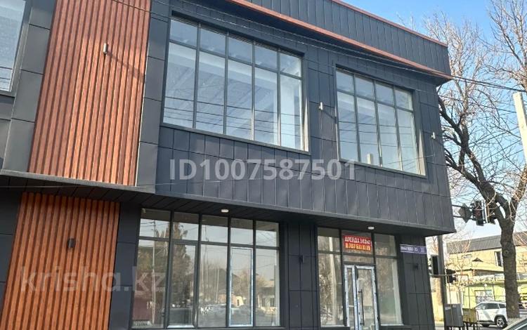 Свободное назначение, офисы, магазины и бутики, салоны красоты, фитнес и спорт, медцентры и аптеки, образование, конференц-залы, кабинеты и рабочие места, студии · 280 м² за 980 000 〒 в Шымкенте — фото 2