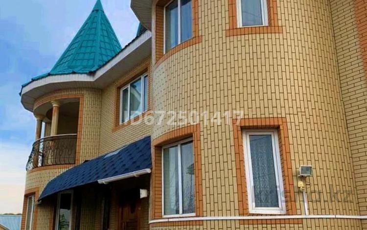 Отдельный дом · 6 комнат · 327 м² · 8 сот., Переулок Заводская 10 за 85 млн ₸ в Каскелене — фото 2
