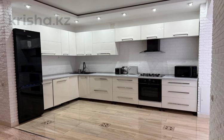 5-бөлмелі пәтер · 170 м² · 7/10 қабат, сабатаева, бағасы: 70 млн ₸ в Кокшетау — фото 2