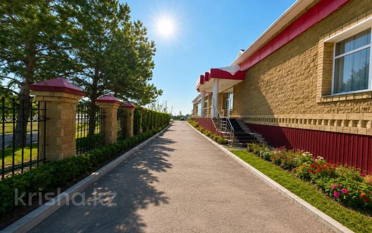 Еркін · 1660.1 м², бағасы: 570 млн ₸ в Костанае — фото 2