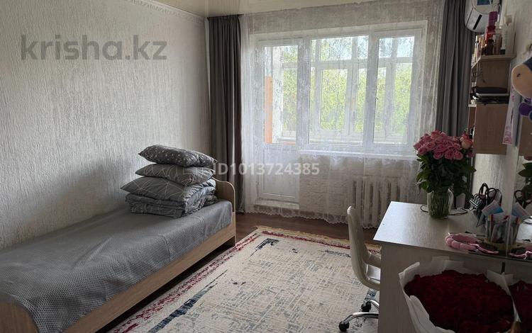2-комнатная квартира · 48 м² · 5/5 этаж, Хиуаз Доспанова 102 — Сити центр за 16 млн ₸ в Уральске — фото 2