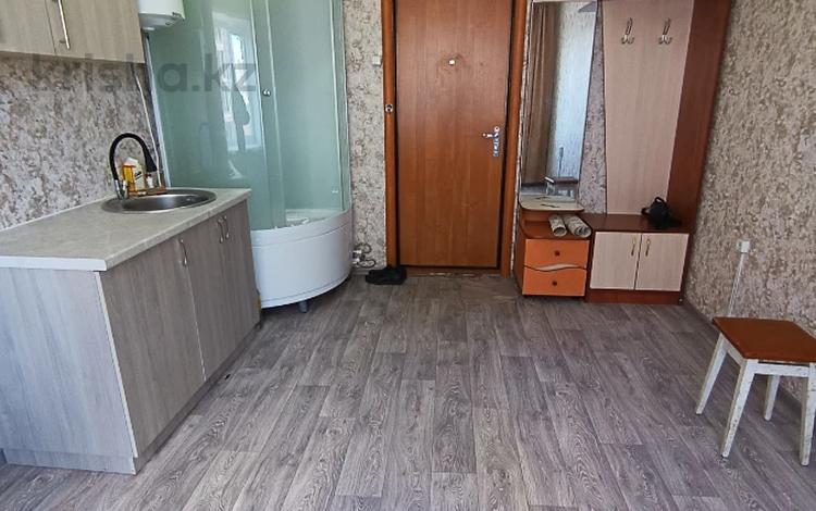 1-комнатная квартира · 14 м² · 4/5 этаж, Маяковского за 5.3 млн ₸ в Петропавловске — фото 2