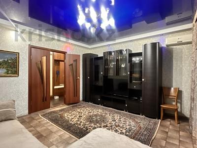 3-комнатная квартира · 67 м² · 2/9 этаж, мкр Юго-Восток, Дюсембекова 67 за 260 000 ₸ в Караганде, Казыбек би р-н