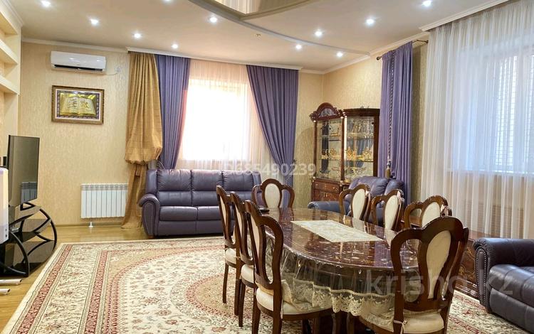 Отдельный дом • 5 комнат • 256 м² • 8 сот., Алданская за 70 млн 〒 в Павлодаре — фото 2