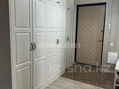 3-комнатная квартира · 100 м², Кабанбай батыра 9/6 за 600 000 〒 в Астане, Нура р-н