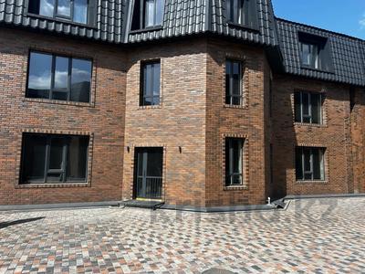 Продажа квартир в Карагандинской обл.: 2-комнатная квартира · 56.6 м² · 2/3 этаж, мкр Кунгей , Гудерменская 104/5 за 23.5 млн 〒 2-комнатная квартира · 56.6 м² · 2/3 этаж, мкр Кунгей , Гудерменская 104/5 за 23.5 млн 〒 в Караганде, Казыбек би р-н