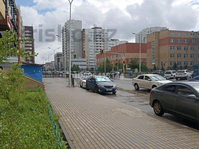 Магазины и бутики, склады, образование · 58 м² за 500 000 ₸ в Астане, Сарыарка р-н