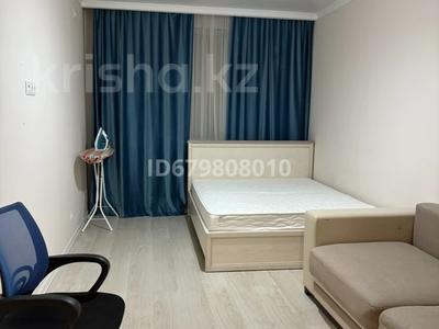 1-бөлмелі пәтер · 40 м² · 8/9 қабат, Толе би 46 — ул Е-10 улица, бағасы: 210 000 ₸ в Астане