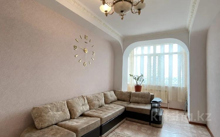 2-бөлмелі пәтер · 60.5 м² · 6/12 қабат, 11 ш/а., локомотивная, бағасы: 21.5 млн ₸ в Актобе, мкр 11 — фото 2