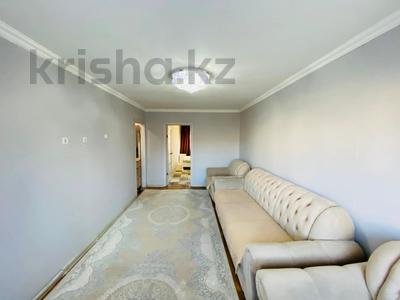 2-комнатная квартира · 44 м² · 1/3 этаж, Майкудук, 17й микрорайон 36 за 11 млн 〒 в Караганде, Алихана Бокейханова р-н