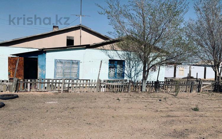 Часть дома · 3 комнаты · 80 м² · 10 сот., Центральная 57 — Находится в посёлке чубар тюбек за 17 млн 〒 в Балхаше — фото 2