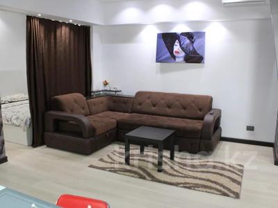 1-комнатная квартира · 50 м² · 3/5 этаж, мкр. Алтын орда, Тауелсиздик 5 за 15 000 ₸ в Актобе