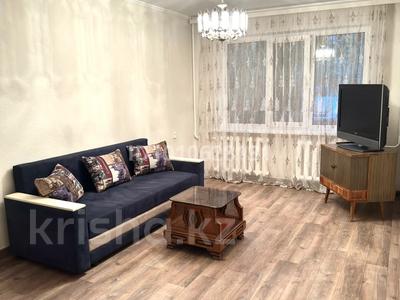 3-комнатная квартира · 53 м² · 1/4 этаж, мкр №8 14 за 300 000 〒 в Алматы, Ауэзовский р-н
