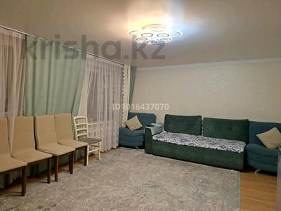 3-комнатная квартира · 80 м² · 2/4 этаж, Біржан Сал 102 — Тәуелсіздік за 230 000 ₸ в Талдыкоргане