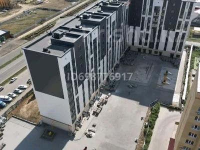 1-комнатная квартира · 49 м² · 6/9 этаж, Достык 68 — 10 микрайон за 17 млн 〒 в Уральске