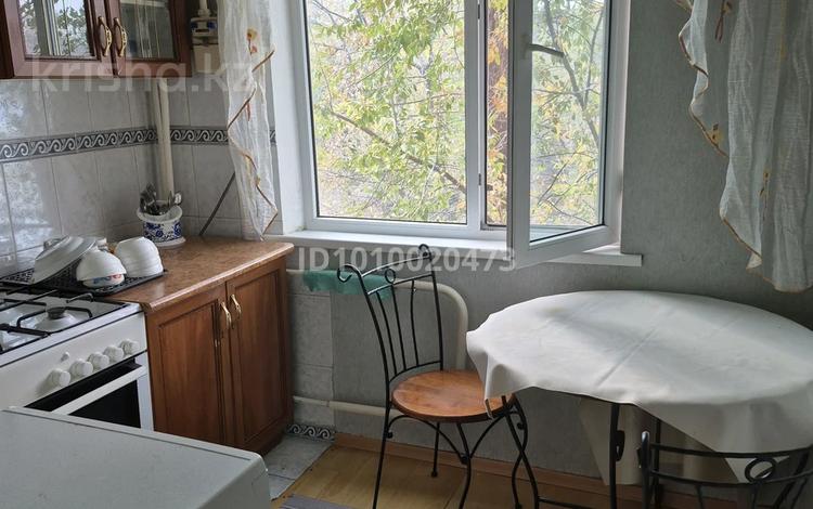 2-бөлмелі пәтер · 48 м² · 4/5 қабат, мкр Салтанат 30, бағасы: 130 000 ₸ в Таразе — фото 4