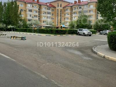 2-бөлмелі пәтер · 71 м² · 4/5 қабат, мкр. Алтын орда, Батыс 2 17В — ОблГаи, бағасы: 32 млн 〒 в Актобе