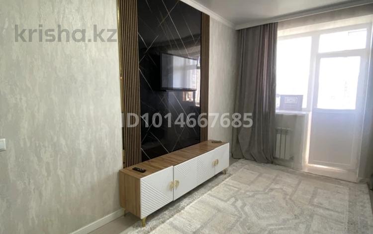 2-комнатная квартира · 40 м² · 9/9 этаж, Аманжол Болекпаев 22 — ул. A-75 за 250 000 ₸ в Астане, Сарайшык р-н — фото 2