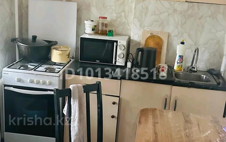 1-бөлмелі пәтер · 28 м² · 1/5 қабат, ракишева 9, бағасы: 8.9 млн ₸ в Талдыкоргане, мкр Жастар — фото 2