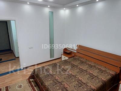 2-комнатная квартира · 54 м² · 3/14 этаж, мкр Самал-1 за 20 000 〒 в Алматы, Медеуский р-н