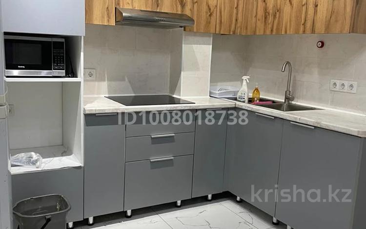 2-бөлмелі пәтер · 54 м² · 1/8 қабат, Северное кольцо, бағасы: 240 000 ₸ в Алматы, Жетысуский р-н — фото 2