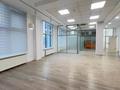 Свободное назначение, офисы, магазины и бутики, склады, салоны красоты, медцентры и аптеки, образование, кабинеты и рабочие места · 210 м² за 2.1 млн 〒 в Астане, Есильский р-н — фото 5