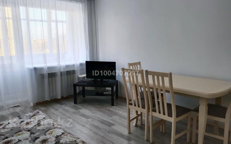 3-комнатная квартира · 50.5 м² · 3/5 этаж, Естая — Горсад за 23 млн ₸ в Павлодаре — фото 2