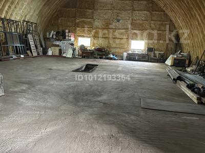 Гараж · 432 м² · мкр Новый Город — Мост ХМК за 800 000 〒 в Караганде, Казыбек би р-н
