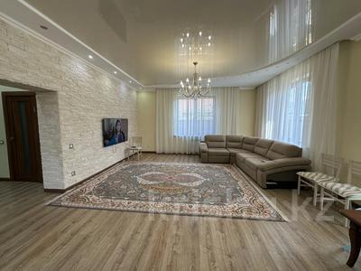 Отдельный дом · 6 комнат · 281 м² · 10 сот., ул. Емелева — Рядом с центральной Мечетью за 75 млн 〒 в Талгаре