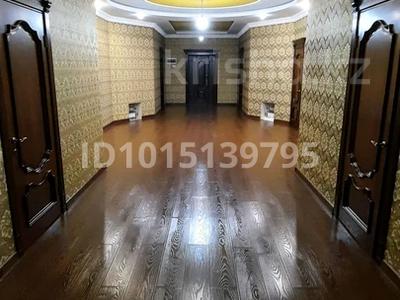 Жеке үй · 4 бөлме · 268 м² · 10 жүзд., мкр Мирас, бағасы: 100 млн ₸ в Шымкенте, Каратауский р-н