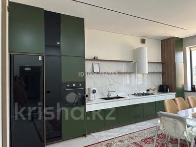 Отдельный дом · 10 комнат · 420 м² · 12 сот., Медеу 3 — Мкр.Южный за 140 млн 〒 в Каскелене