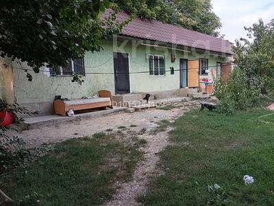 Отдельный дом · 3 комнаты · 99 м² · 8.3 сот., мкр Карасу — И. Жансугуров. Володарского. 17-Мектеп за 25 млн ₸ в Шымкенте, Аль-Фарабийский р-н