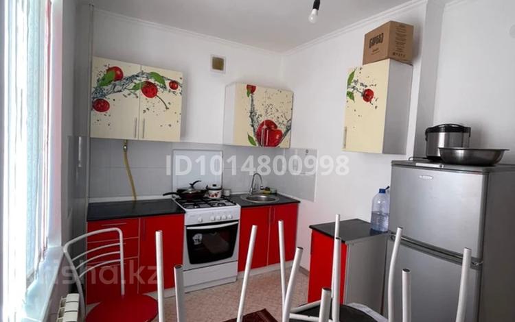 3-комнатная квартира · 64.4 м² · 3/5 этаж, Левый берег 21 за 27 млн ₸ в  — фото 3