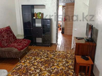 3-комнатная квартира · 64 м² · 1/4 этаж, мкр Алтай-1 за 33 млн ₸ в Алматы, Турксибский р-н
